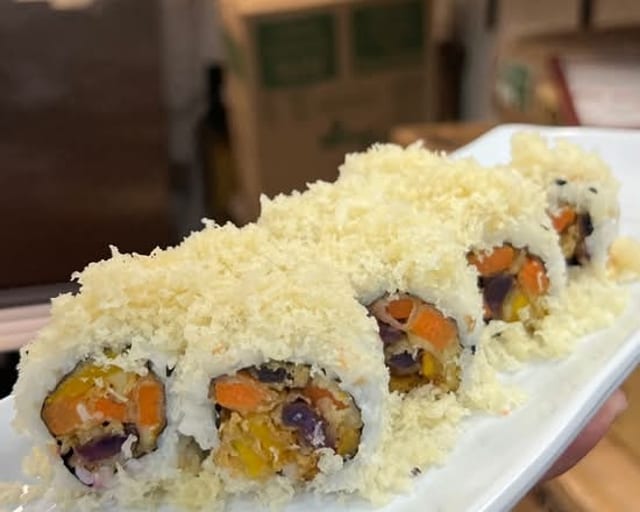 Veggie roll.