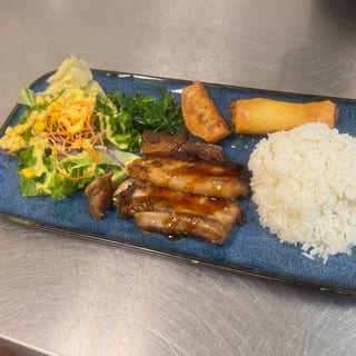 Grill pork chashu bento 